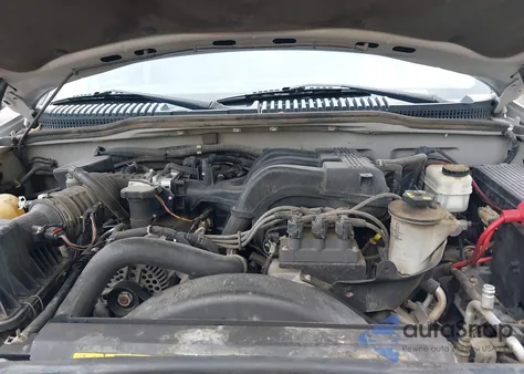 2005 Ford Explorer Xlt/Xlt Sport из США, поврежденный, VIN 1FMZU73K65UB71459